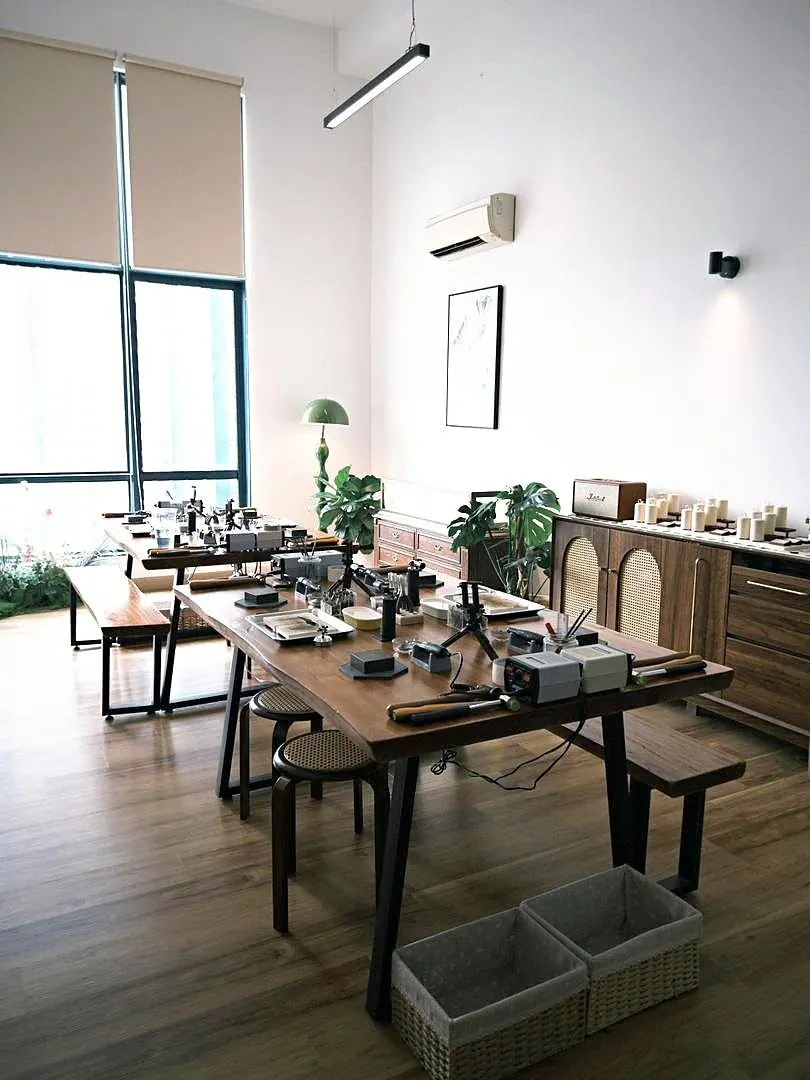 Ring workshop studio with long timber benches